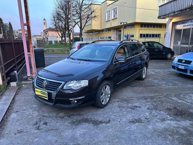 VOLKSWAGEN Passat 2.0 16V TDI Var. Comfortline Immagine 2