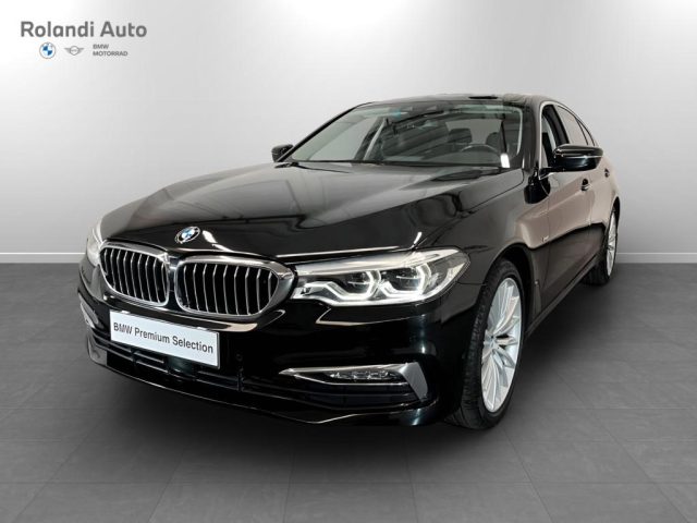 BMW 520 d xdrive Luxury auto Immagine 0