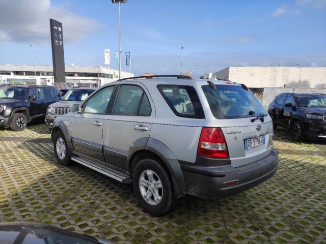 KIA Sorento 2.5 16V CRDI 4WD Active Immagine 3