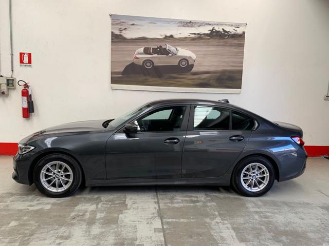 BMW 320 d 48V Business Advantage AUTOM. Immagine 0