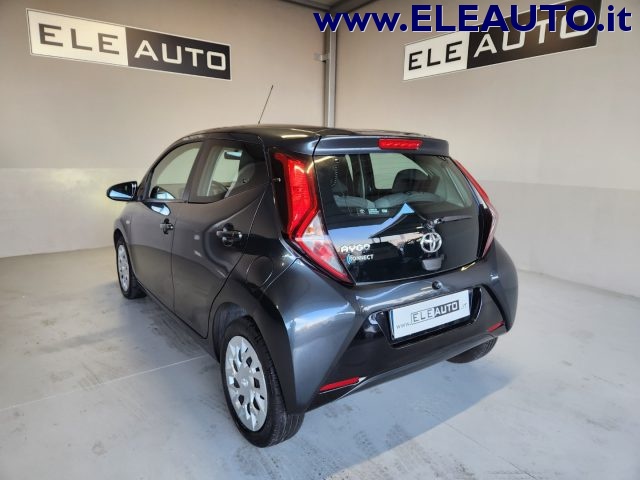 TOYOTA Aygo Connect 1.0 VVT-i 72 CV 5P X-Business Immagine 3