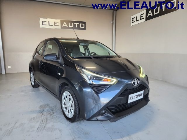 TOYOTA Aygo Connect 1.0 VVT-i 72 CV 5P X-Business Immagine 0