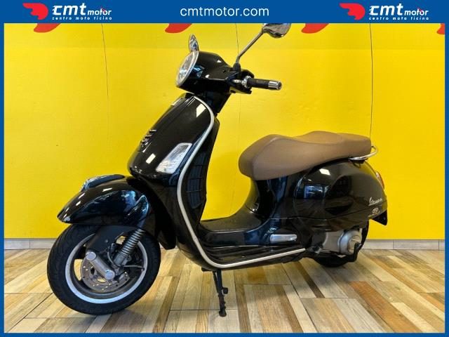 VESPA GTS 300 Garantito e Finanziabile Immagine 1