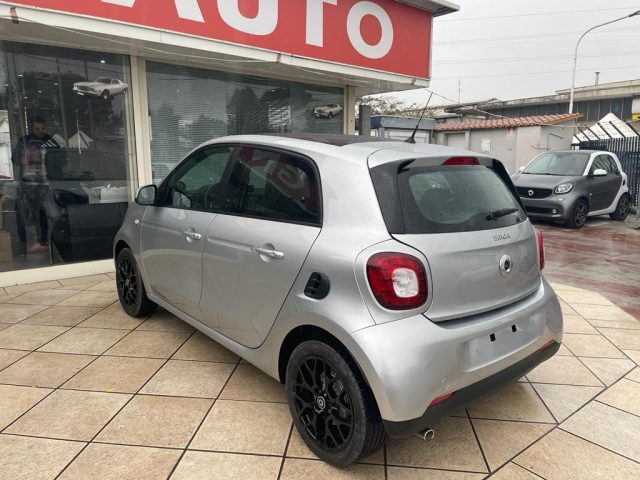 SMART ForFour 1.0 71CV PASSION SPORT PACK LED Immagine 2