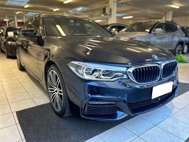 BMW 520 d aut. Touring Msport Immagine 1