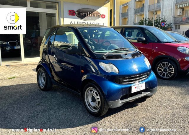 SMART ForTwo 700 coupé pure (45 kW) Immagine 0