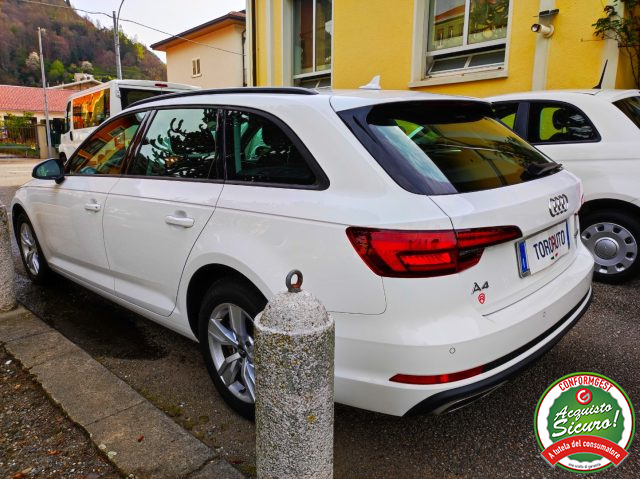 AUDI A4 Avant 35 TDI Stronic Business UNICOPROPRIETARIO Immagine 2