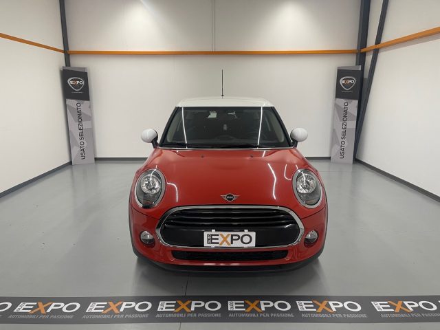 MINI Cooper D 1.5 Cooper D 5 porte Immagine 0