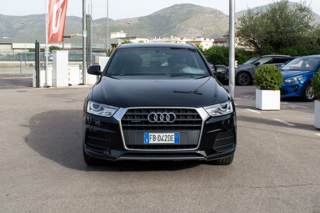 AUDI Q3 2.0 TDI 150 CV quattro S tronic Business Immagine 1