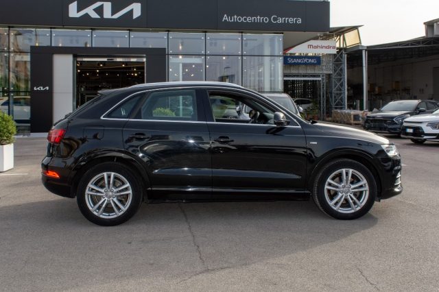 AUDI Q3 2.0 TDI 150 CV quattro S tronic Business Immagine 3