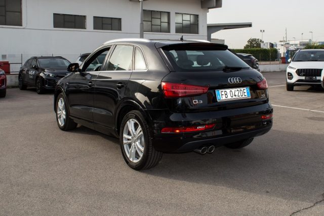 AUDI Q3 2.0 TDI 150 CV quattro S tronic Business Immagine 4