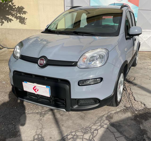 FIAT Panda 1.0 FireFly S&S Hybrid Immagine 1