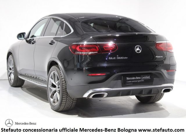 MERCEDES-BENZ GLC 300 de 4Matic Plug-in hybrid Coupé Premium Navi Immagine 2