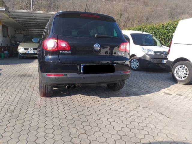 VOLKSWAGEN Tiguan 2.0 TDI DPF 4MOTION DSG Immagine 4