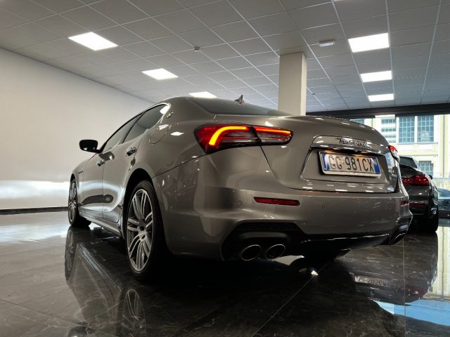 MASERATI Ghibli L4 330 CV MHEV Gransport IVA ESPOSTA Immagine 3