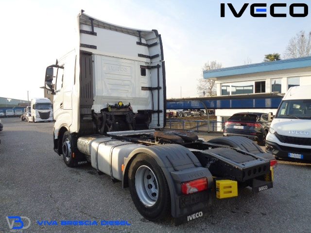 IVECO S-WAY AS440S48 Immagine 4