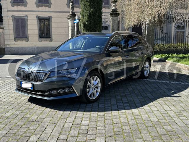 SKODA Superb 1.4 TSI Plug-In Hybrid DSG Wagon iva Deducibile Immagine 0