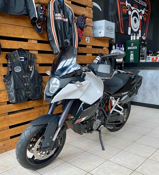 KTM 990 Supermoto T ABS - finanziabile Immagine 1