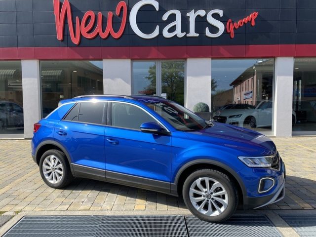 VOLKSWAGEN T-Roc 1.0 TSI LIFE LED-APP CONNECT-PARK ASSIST-17" Immagine 0