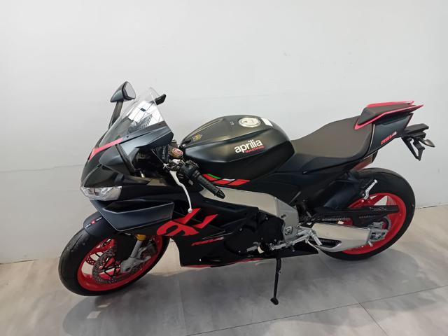 APRILIA RSV4 RSV4 1100 Immagine 1