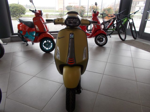 VESPA Sprint 125 SPORT 2024 5+ Immagine 2