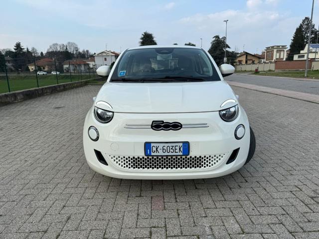 FIAT 500e Icon Berlina 42 kWh Immagine 2