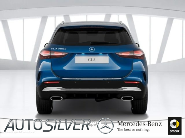 MERCEDES-BENZ GLA 200 d Auto AMG Advanced Plus LISTINO ? 58.866 Immagine 3