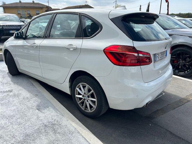 BMW 216 d Active Tourer Immagine 4