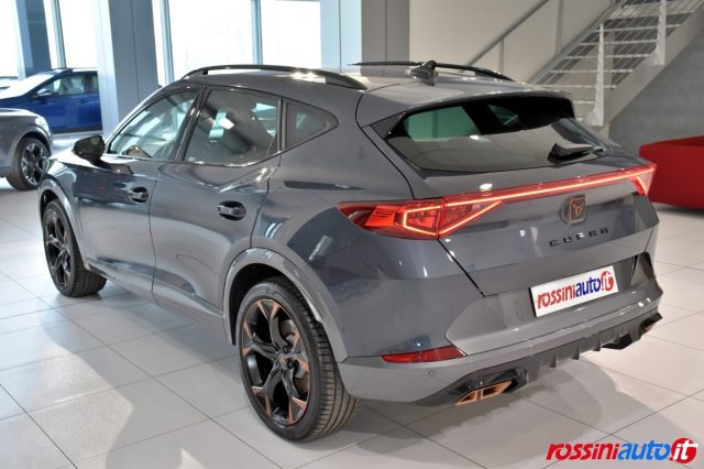 CUPRA Formentor VZ 1.4 E-HYBRID 245 CV DSG PLUG IN VOLANTE RACING Immagine 2