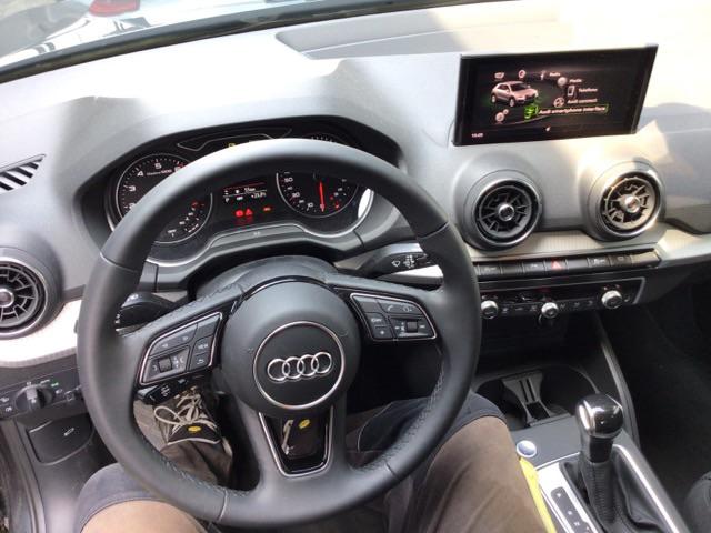 AUDI Q2 35 TFSI S tronic Business Advanced - VARI COLORI! Immagine 4