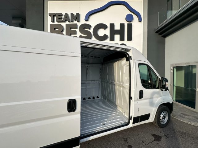 FIAT Ducato 35 2.2 Mjt 140CV PM-TM Furgone Immagine 3