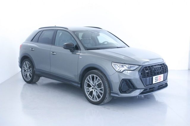 AUDI Q3 40 TFSI quattro S tronic S Line/EDITION ONE/MATRIX Immagine 4