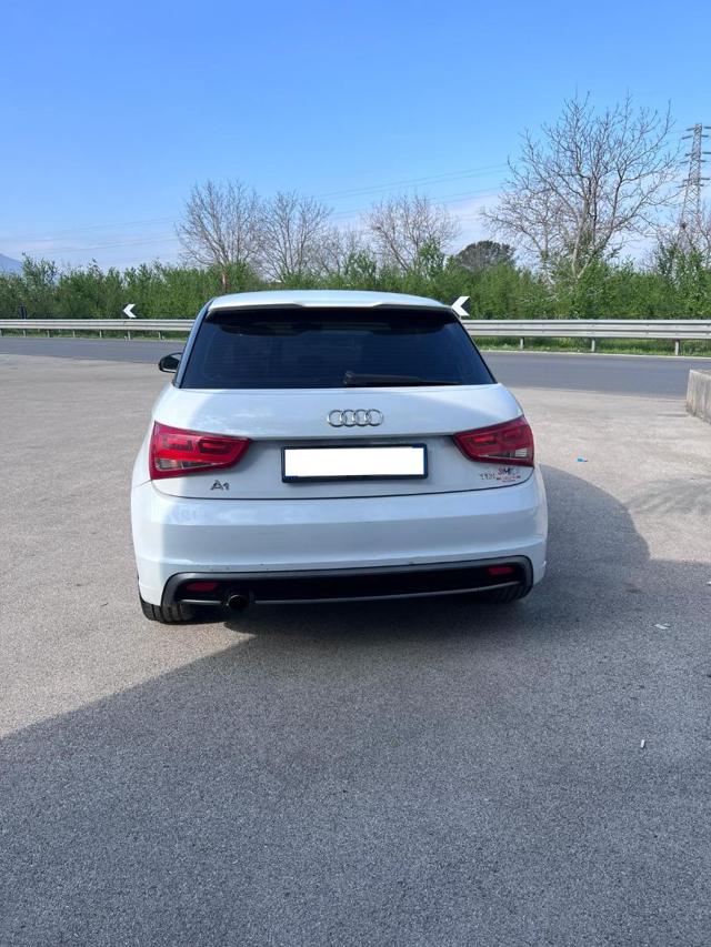 AUDI A1 1.6 TDI S line edition Immagine 4