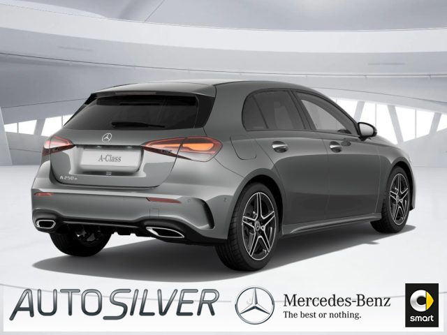 MERCEDES-BENZ A 250 e EQ Automatica Advanced Plus AMG Immagine 1