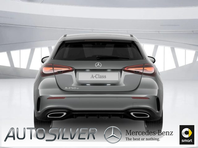 MERCEDES-BENZ A 250 e EQ Automatica Advanced Plus AMG Immagine 3