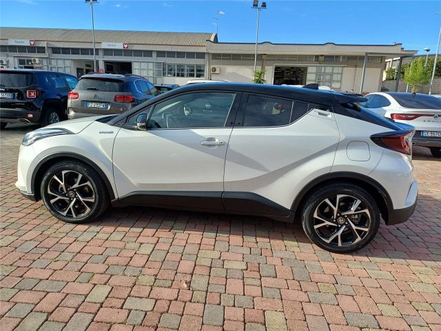 TOYOTA C-HR (2016-2023)  2.0 Hybrid E-CVT Trend Immagine 4