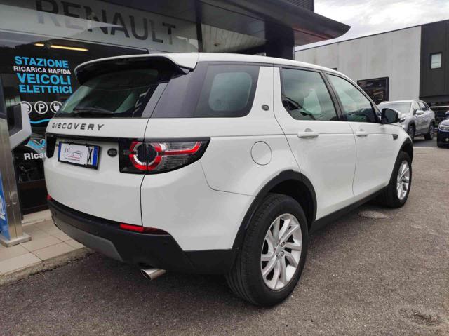 LAND ROVER Discovery Sport 2.0 TD4 4wd SE AUTO Immagine 2
