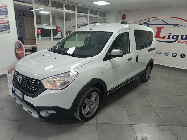 DACIA Dokker Stepway 1.6 8V 110CV GPL DI SERIE Immagine 0