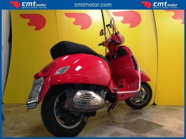 VESPA GTS 250 Garantito e Finanziabile Immagine 3