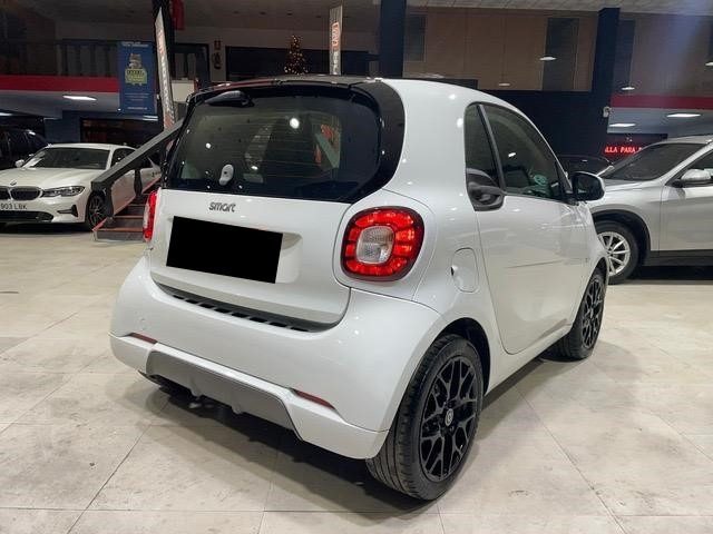 SMART ForTwo 0.9 90CV SUPERPASSION SPORT PANORAMA LED Immagine 4