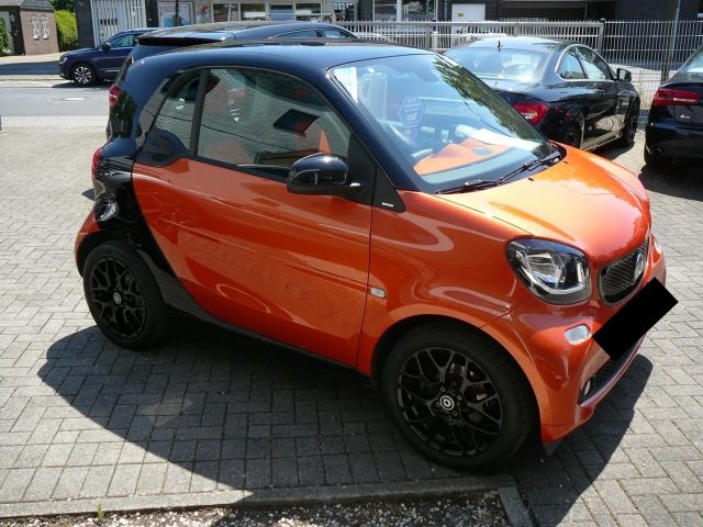 SMART ForTwo 1.0 71CV PASSION SPORT PACK LED TETTO PANORAMICO Immagine 4