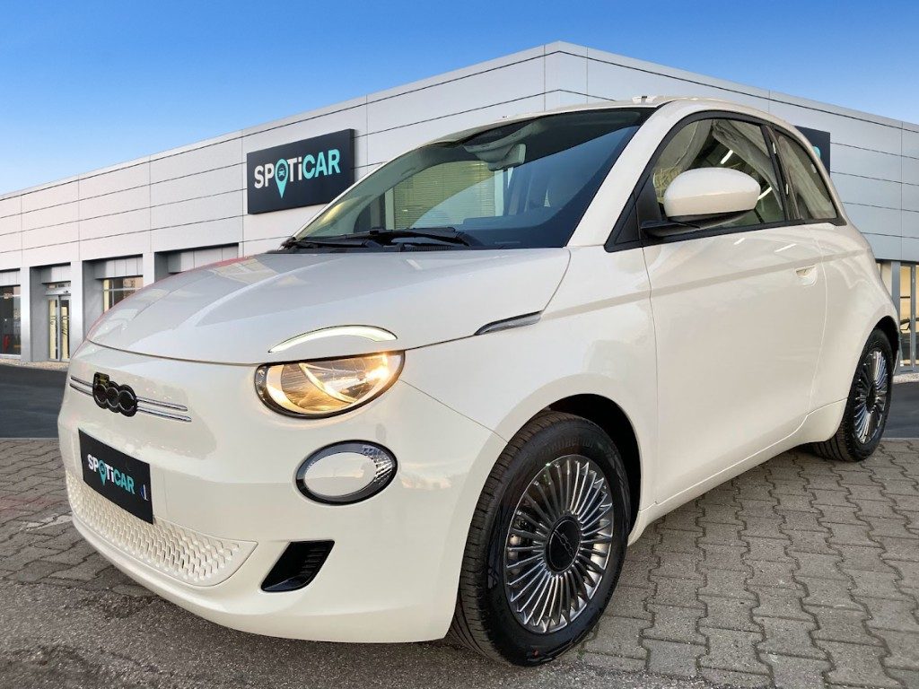 FIAT 500 La Prima Berlina 42 kWh Elettrica km 0