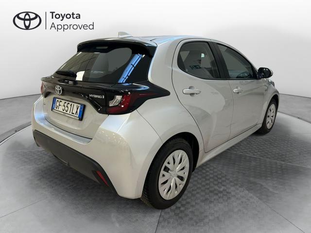 TOYOTA Yaris 1.5 Hybrid 5 porte Active Immagine 4