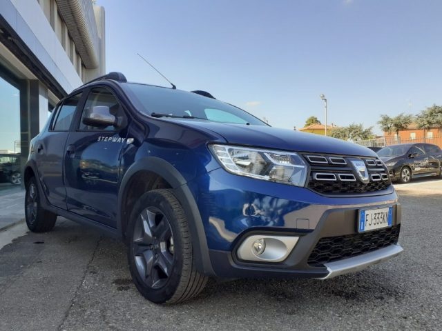 DACIA Sandero Stepway 1.5 dCi 90CV AUTOMATICA-KM CERTIFICATI Immagine 3