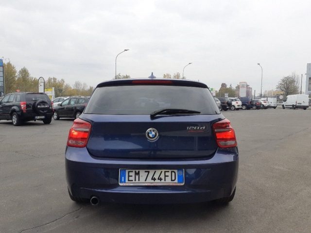 BMW 120 d 5p. Urban KM CERTIFICATI-GARANZIA 12 MESI Immagine 4