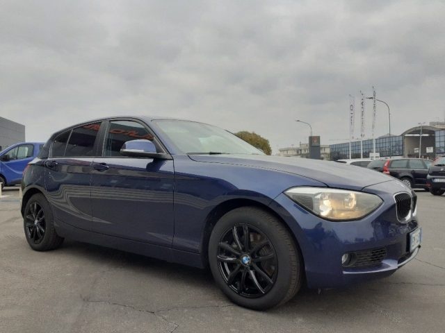 BMW 120 d 5p. Urban KM CERTIFICATI-GARANZIA 12 MESI Immagine 3