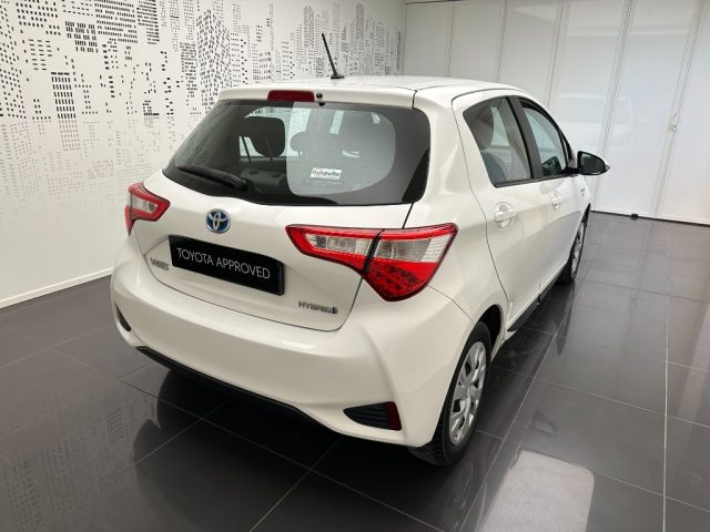 TOYOTA Yaris 1.5 Hybrid 5 porte Active Immagine 3