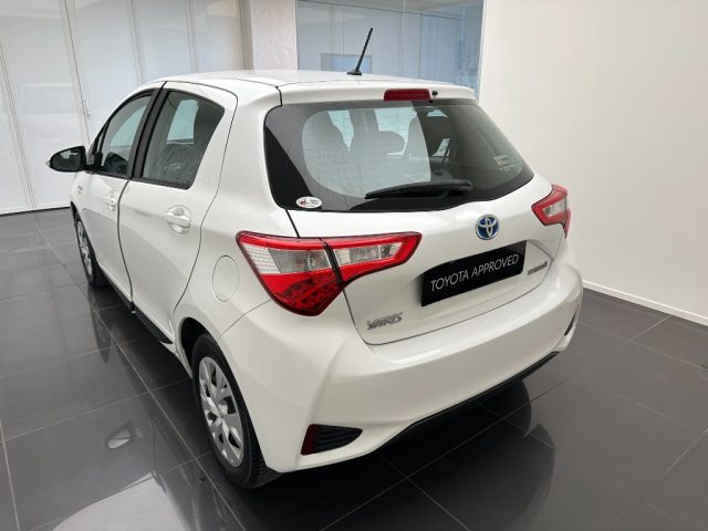 TOYOTA Yaris 1.5 Hybrid 5 porte Active Immagine 4