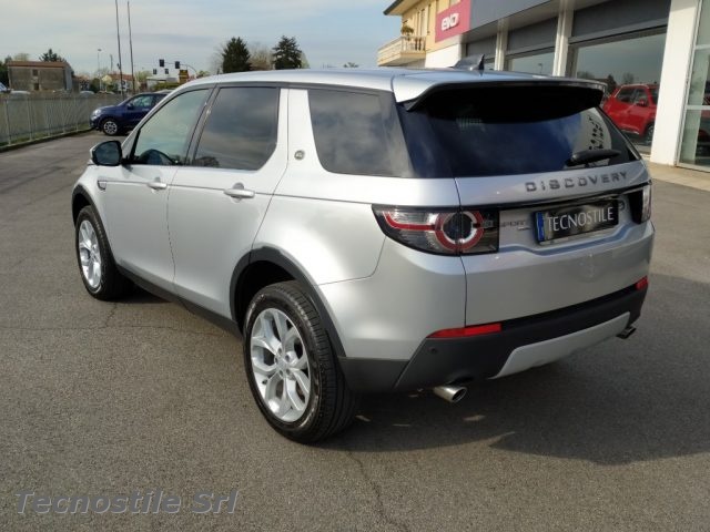 LAND ROVER Discovery Sport 2.0 TD4 180 CV HSE Immagine 1