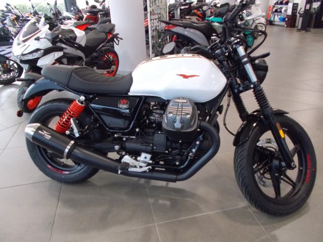 MOTO GUZZI V7 TEN Immagine 0